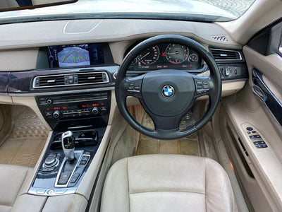 BMW 730LIA 2009