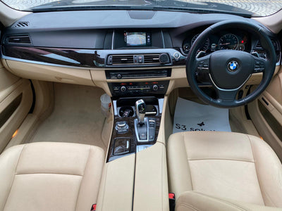 BMW 520iA Saloon (F10) 2013
